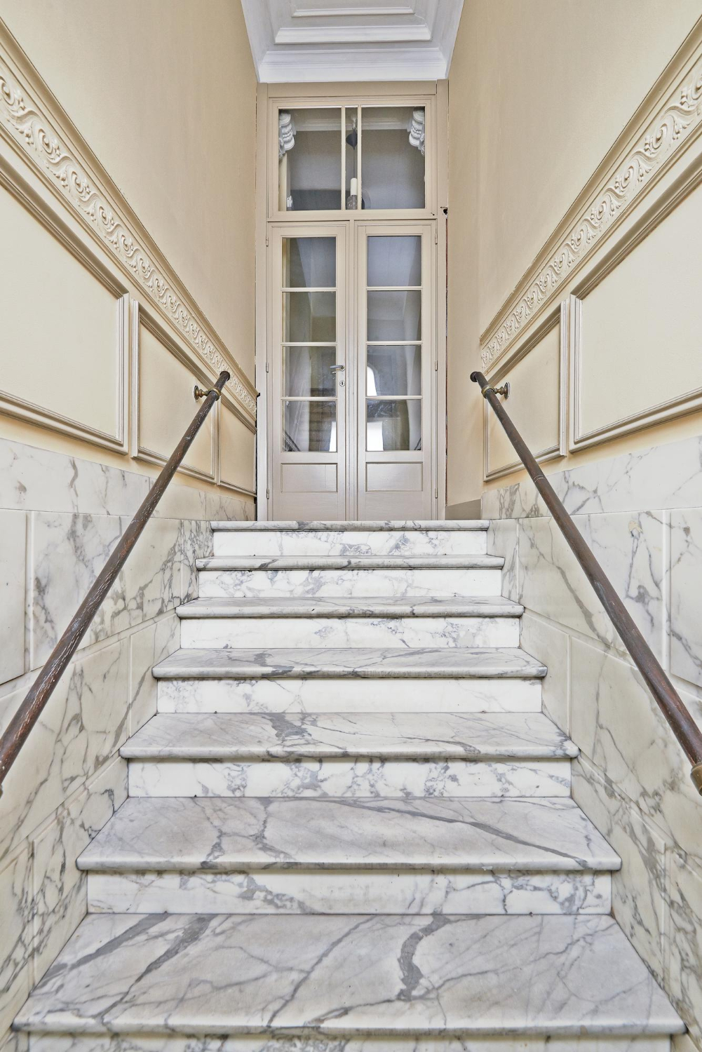 Crafting Grandeur: Stone Stairs in Architectural Design